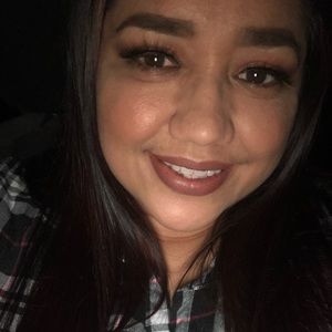 Meet your Posher, Veronica